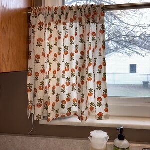 Cafe Curtains ditsy floral